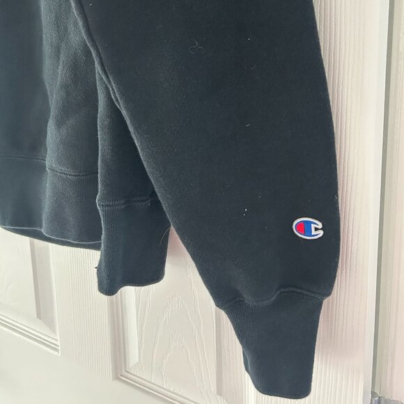Champion Black Hoodie - Picture 4 of 5